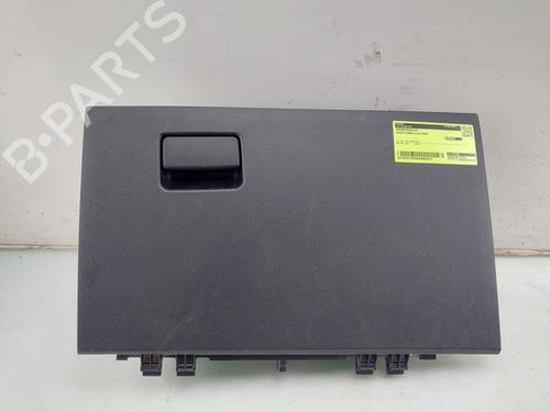 Handskerum Handskerum TOYOTA COROLLA Cross (ZVG1_, ZSG1_, MXGH1_, MXGA1_) 1.8 Hybrid (ZVG13) (140 hp) 34540664 34540664
