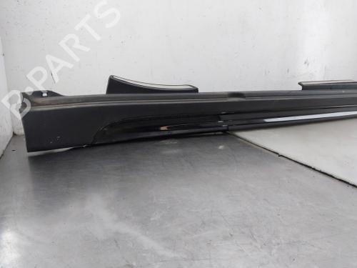 right-sideskirt-mini-mini-countryman-f60-2016-35947615 main image