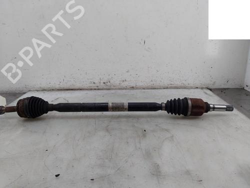 Used Right front driveshaft CITROËN C3 II (SC_) 1.2 VTi 82 (82 hp) 31923356