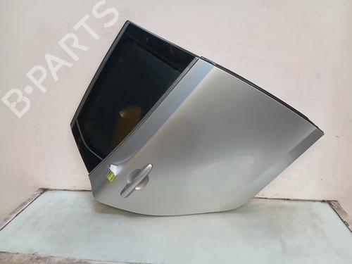 Dør høyre bak Dør høyre bak VOLVO V40 Hatchback (525) T2 GTDi (120 hp) 33717732 33717732