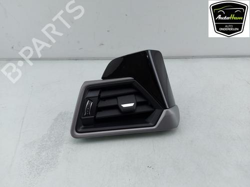 Used Air vent BMW 1 (F40) 118 d (136 hp) 13106527