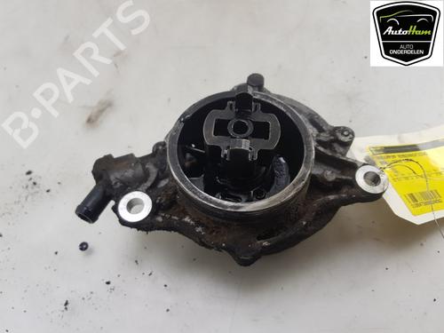 Used Vacuum pump BMW 1 (E87) 118 d (122 hp) 15654262