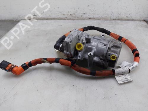 Used AC compressor RENAULT CAPTUR II (HF_) E-TECH 145 (HFMU) (143 hp) 32205946
