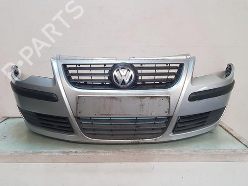 Used Front bumper VW POLO IV (9N_, 9A_) 1.2 12V (64 hp) 28602686