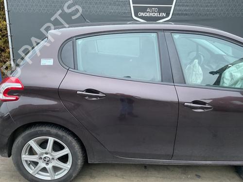 Used Right rear door PEUGEOT 208 I (CA_, CC_) 1.2 VTI 82 (82 hp) 24149355