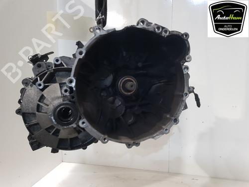 Used Gearbox VOLVO S60 I (384) 2.4 (140 hp) 21795578