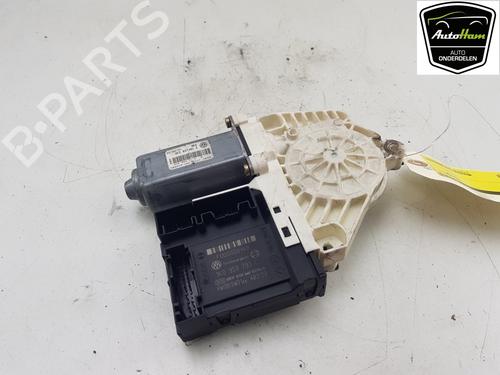 Used Electronic module VW GOLF V (1K1) 1.9 TDI (105 hp) 19693367
