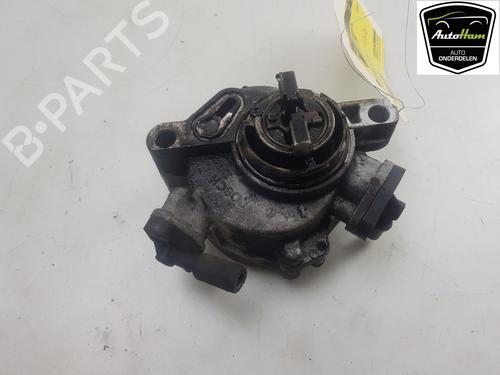 Used Vacuum pump FORD FIESTA VI (CB1, CCN) 1.6 TDCi (95 hp) 14921644