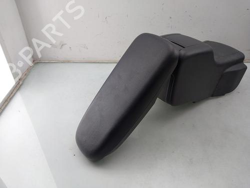 Armrest / Center console TOYOTA YARIS (_P21_, _PA1_, _PH1_) 1.5 Hybrid (MXPH10, MXPH11) | BP32443610I20
