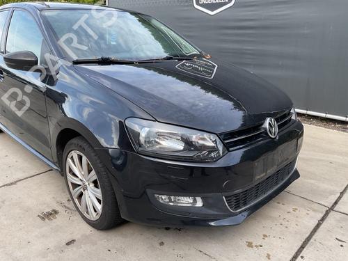 Used Front bumper VW POLO V (6R1, 6C1) 1.2 (70 hp) 29006772