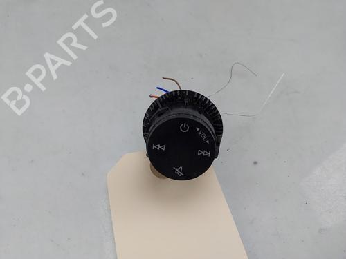 Interruttore Interruttore AUDI A3 Sportback (8YA, 8YF) 30 TFSI Mild Hybrid (110 hp) 33617596 33617596