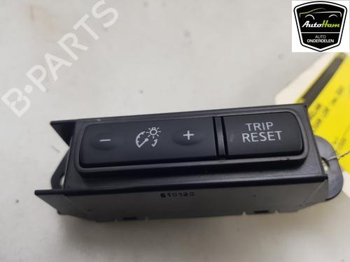 Switch NISSAN LEAF (ZE1) Electric | BP18254322I30