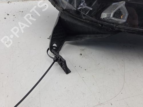 Right headlight RENAULT CAPTUR I (J5_, H5_) 0.9 TCe 90 | BP37232052C29 - Image 3