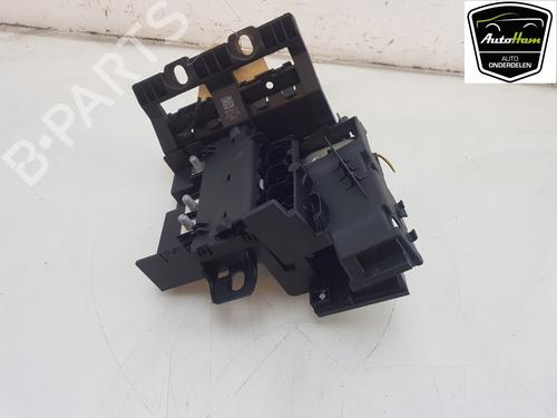 Fuse box BMW X4 (G02, F98) M Competition | BP23273536E1 