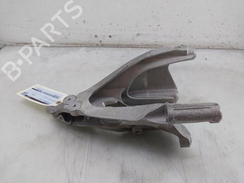 Used Engine mount VW TRANSPORTER T6 Van (SGA, SGH, SHA, SHH) 2.0 TDI (150 hp) 29971634