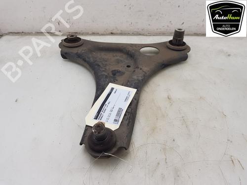 Used Right front suspension arm RENAULT TWINGO III (BCM_, BCA_) Z.E: (BCA1) (82 hp) 22635034
