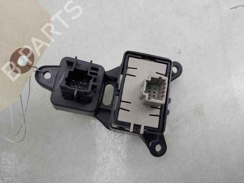 Switch RENAULT CLIO IV (BH_) 1.2 TCe 120 (BHM0) | BP38566550I30 - Image 3