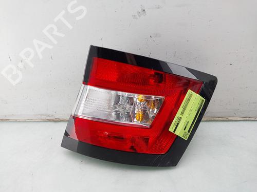 Used Right taillight Right taillight SKODA FABIA III Estate (NJ5) 1.0 TSI (110 hp) 33845161 33845161