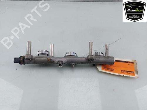 Used Injection rail Injection rail 12047084 12047084