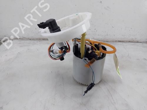 Used Fuel pump VOLVO XC60 II (246) T8 Hybrid AWD (390 hp) 30102988