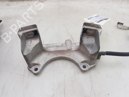 Used Gearbox mount BMW 6 Convertible (E64) 650 i (367 hp) 24433869