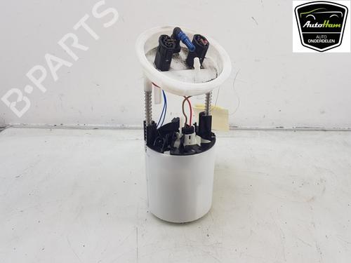 Used Fuel pump BMW 1 (E87) 116 i (122 hp) 19489189