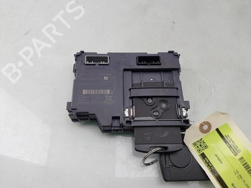 Used Electronic module RENAULT CAPTUR I (J5_, H5_) 0.9 TCe 90 (90 hp) 30388345