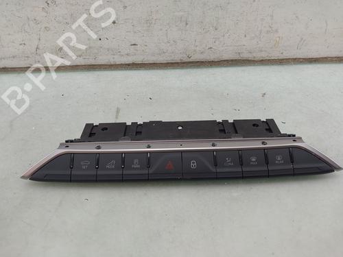 Warning switch SKODA OCTAVIA IV Combi (NX5, PV5) 1.5 TSI e-TEC | BP39562289I22 - Image 2