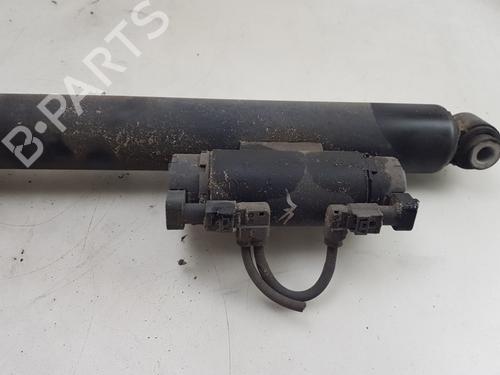 Right rear shock absorber MERCEDES-BENZ C-CLASS (W205) C 350 e (205.047) | BP26327555M19 