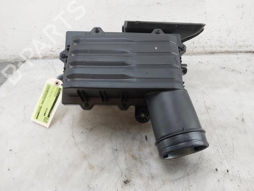 Caja filtro de aire Caja filtro de aire AUDI Q3 Sportback (F3N) 35 TFSI (150 hp) 33718042 33718042