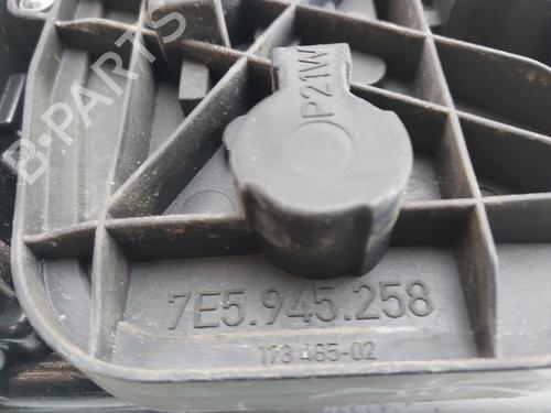 Right taillight VW TRANSPORTER T5 Van (7HA, 7HH, 7EA, 7EH) 2.0 TDI | BP39975089C35 - Image 4