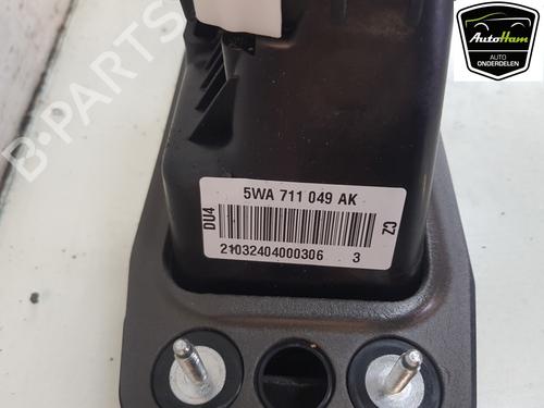 Gear lever VW GOLF VIII (CD1, DA1) 1.5 eTSI | BP13107174M90 