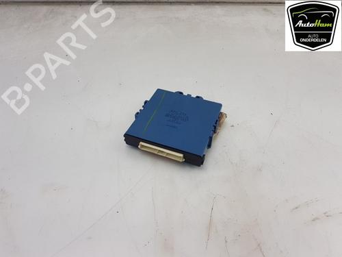 Used Electronic module TOYOTA COROLLA Verso (ZER_, ZZE12_, R1_) 1.8 (ZNR11_, ZNR11R) (129 hp) 13245562