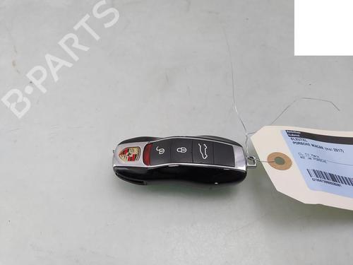 Used Electronic module PORSCHE MACAN (95B) 2.0 (252 hp) 29851780