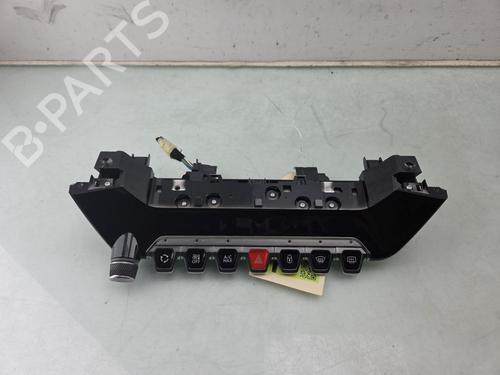 Used Climate control PEUGEOT 208 II (UB_, UP_, UW_, UJ_) 1.2 PureTech 75 (75 hp) 31657349