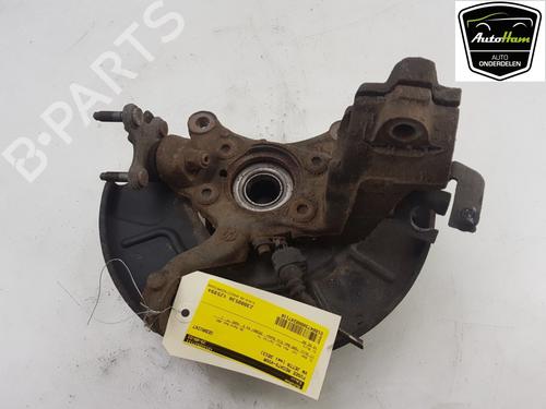 Used Right front steering knuckle VW JETTA IV (162, 163, AV3, AV2) 1.4 TSI Hybrid (170 hp) 15555757