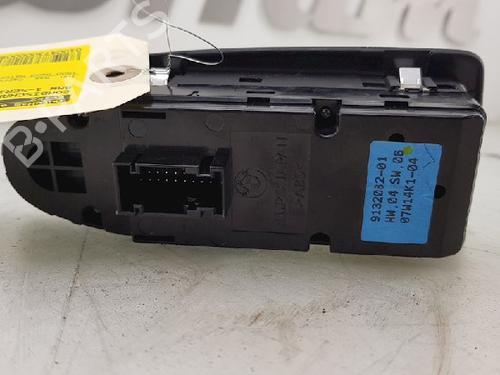 Switch BMW 1 (E87) 116 i | BP12013054I30 