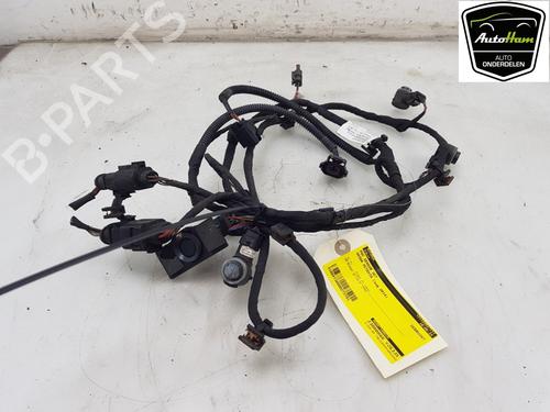 Used Electronic module Electronic module SKODA OCTAVIA III Combi (5E5, 5E6) 1.4 TSI (140 hp) 18016098 18016098