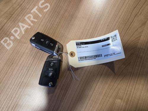 Używane Moduł elektroniczny VW GOLF VII (5G1, BQ1, BE1, BE2) 2.0 GTI (245 hp) 30743620