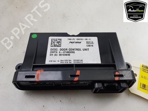 Used Electronic module TESLA MODEL S (5YJS) 75 (388 hp) 15654255