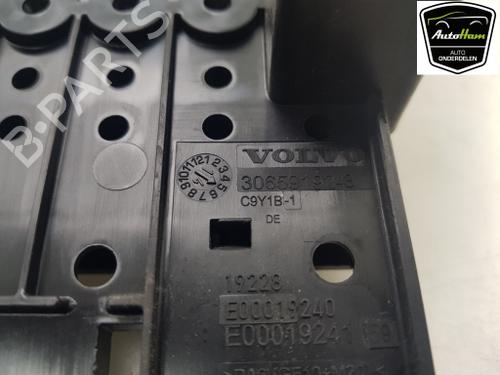 Fuse box VOLVO V40 Hatchback (525) D4 | BP16352633E1 - Image 4
