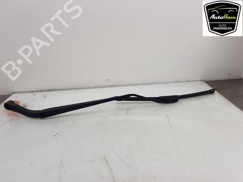 Used Front windshield wiper arm OPEL INSIGNIA A Sports Tourer (G09) 2.0 CDTI (35) (120 hp) 13148190