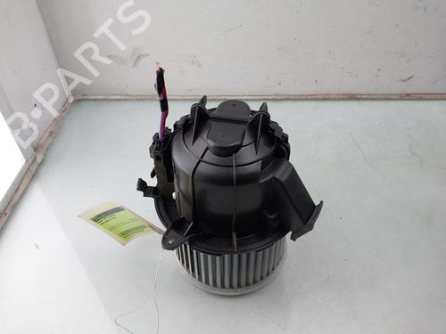 Heater blower motor OPEL CORSA F (P2JO) 1.2 (68) | BP32481317M62