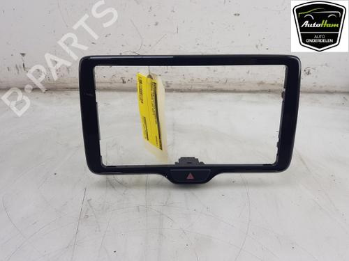 Used Warning switch Warning switch TOYOTA YARIS (_P21_, _PA1_, _PH1_) 1.5 Hybrid (MXPH10, MXPH11) (116 hp) 18167180 18167180