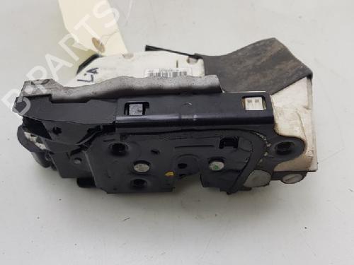 Rear left lock VW POLO V (6R1, 6C1) 1.4 (6R1) | BP13139016C100 