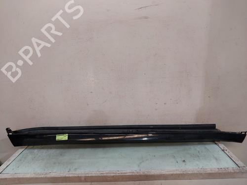 Used Right sideskirt Right sideskirt BMW X5 (G05, F95) xDrive 45 e Plug-in Hybrid (394 hp) 33869218 33869218
