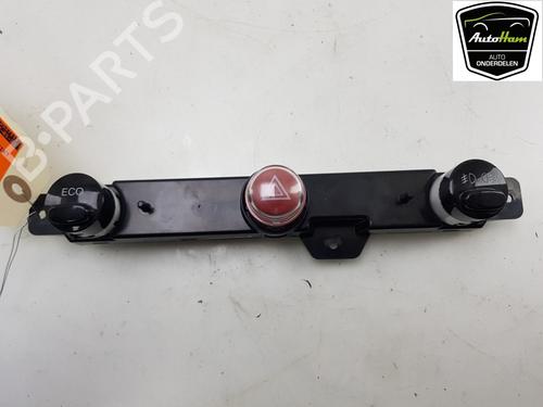 Used Warning switch FIAT 500 (312_) 0.9 (312AXN1A) (80 hp) 13149915