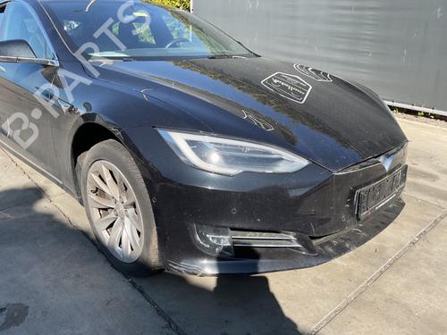 Frontpaket TESLA MODEL S (5YJS) 75D AWD | BP37179518S1 - Image 5