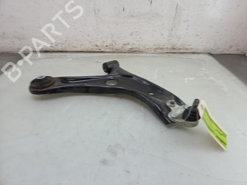 Used Right front suspension arm Right front suspension arm TOYOTA YARIS CROSS (MXP_) 1.5 Hybrid (MXPJ10) (116 hp) 35947470 35947470
