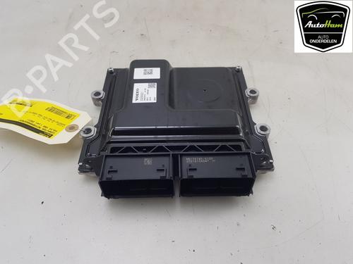 Used Engine control unit (ECU) VOLVO V60 II (225) T6 Plug-in Hybrid AWD (340 hp) 19086277